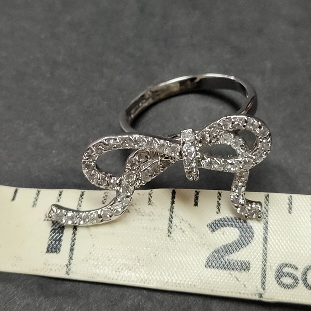Nolan Miller Signed Silver Crystal Bow Ring Sz. 7, New - Picture 6 of 7